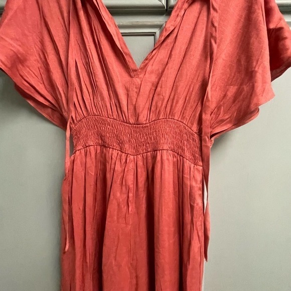 Favlux  Jumpsuit Sz Small EUC Coral Wide Leg V-Neck Style - Picture 2 of 4